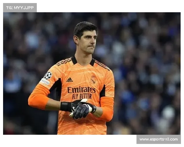 皇马巴萨门将对比：库尔图瓦稳健如初，特尔施特根伤缺影响巴萨